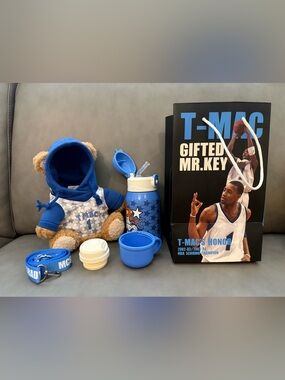 T-MAC Tracy McGrady Gift Set Teddy Bear Water Bottle Lanyard New in Box